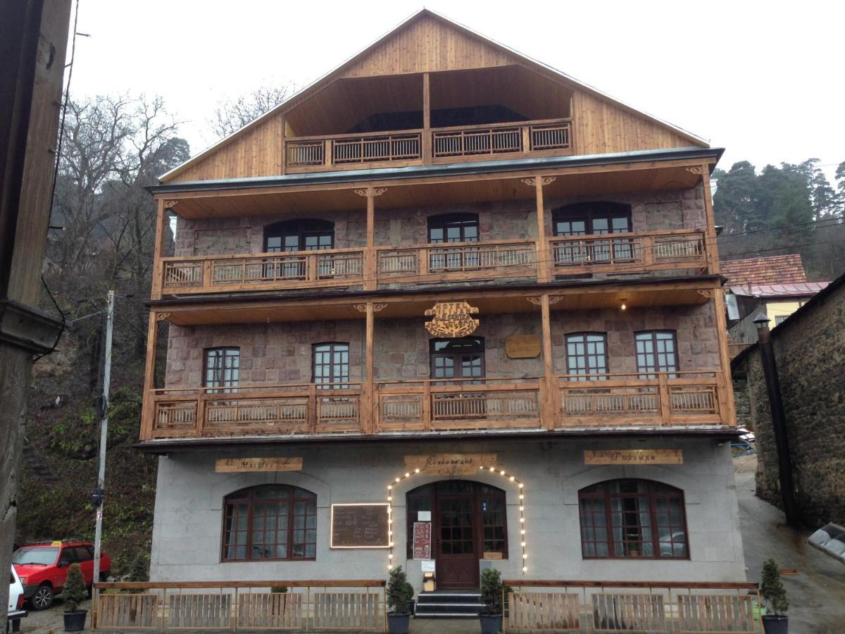 Hotel Dilijan Old Center Buitenkant foto