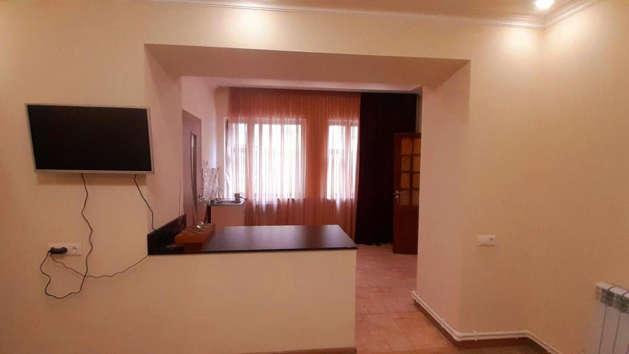 Hotel Dilijan Old Center Buitenkant foto